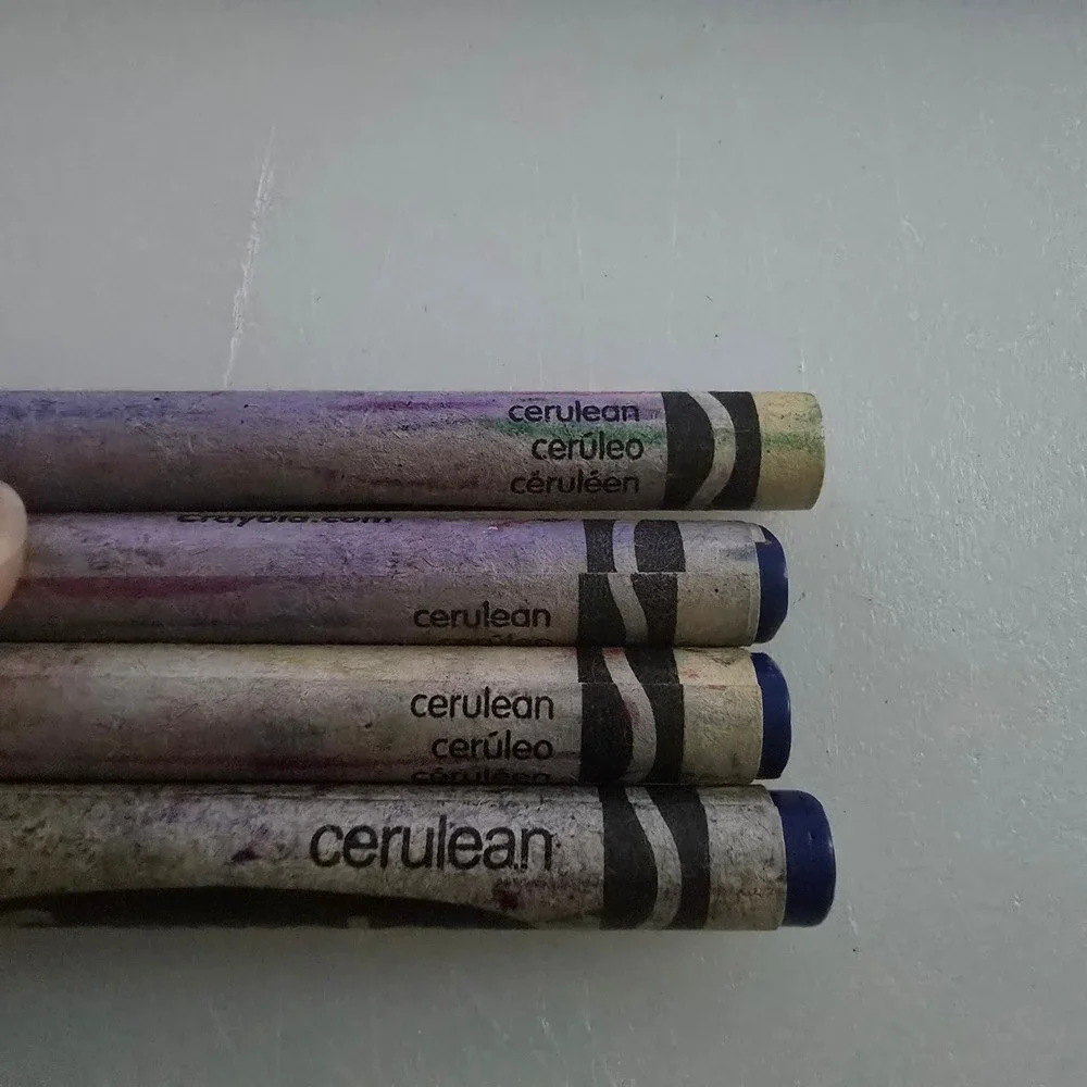 Crayola Cerulean Blue Wax Crayons Set of 4 Unisex OS Blue Art Supplies Crafting